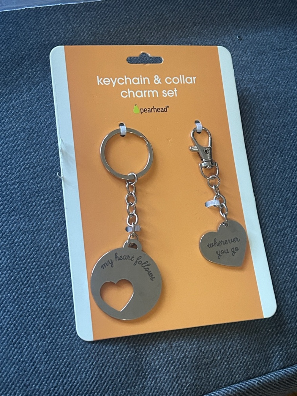 Pearhead Silver Heart Keychain & Collar Charm Set NWT